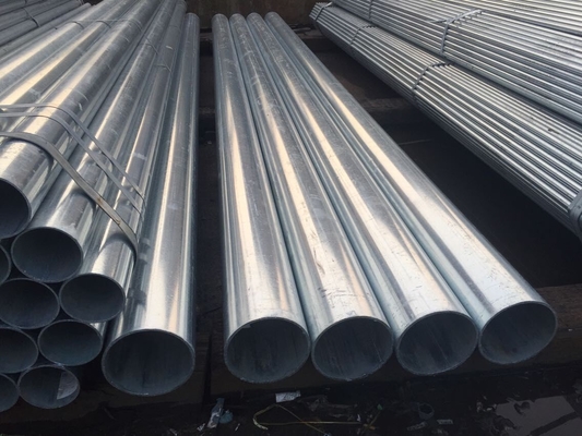 Spawana stal Gi Pipe Galwanizowana powierzchnia powlekana 10 - 80 mm Średnica zewnętrzna